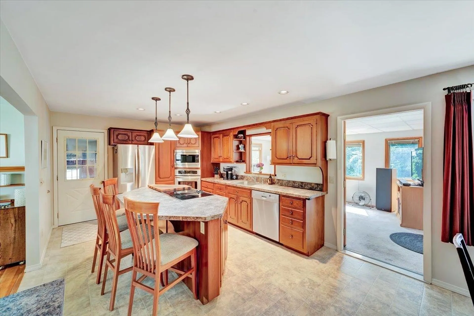 64 Sandy Lane Burlington VT 05408