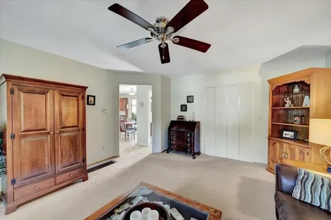 64 Sandy Lane Burlington VT 05408