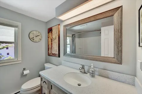 64 Sandy Lane Burlington VT 05408