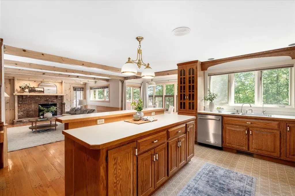 10 Kittredge Road Mont Vernon NH 03057