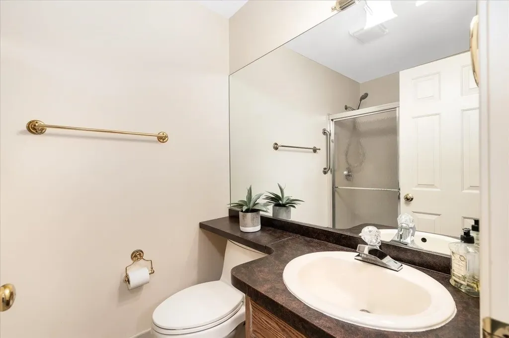 10 Kittredge Road Mont Vernon NH 03057