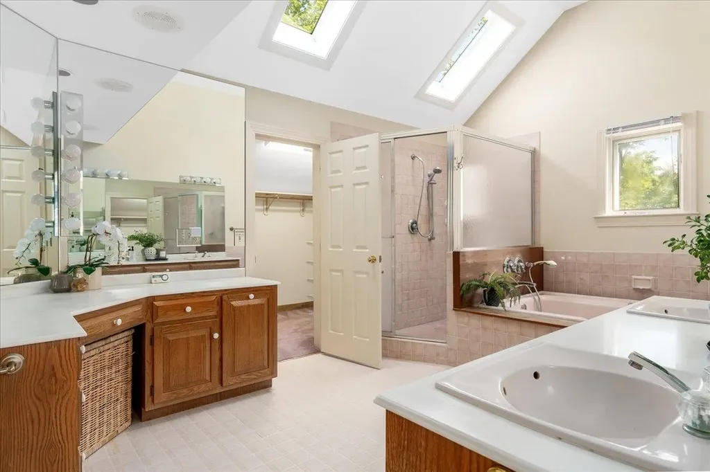 10 Kittredge Road Mont Vernon NH 03057