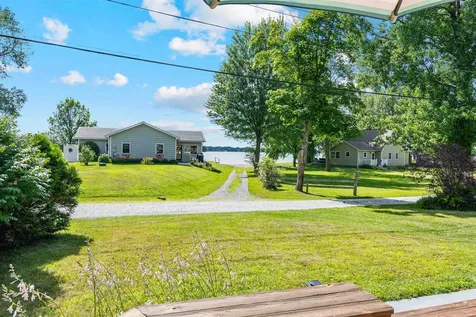 66 The Pines North Georgia VT 05478