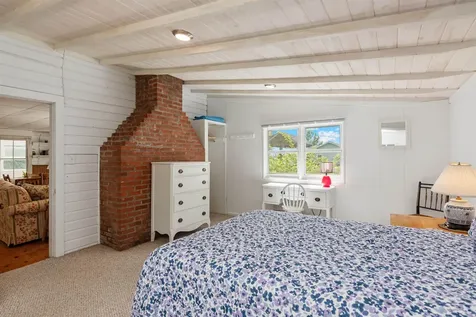 66 The Pines North Georgia VT 05478