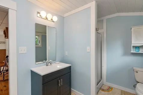 66 The Pines North Georgia VT 05478