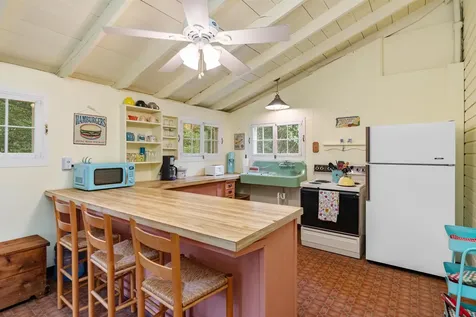 66 The Pines North Georgia VT 05478