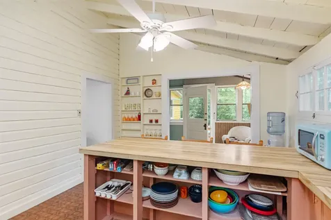 66 The Pines North Georgia VT 05478