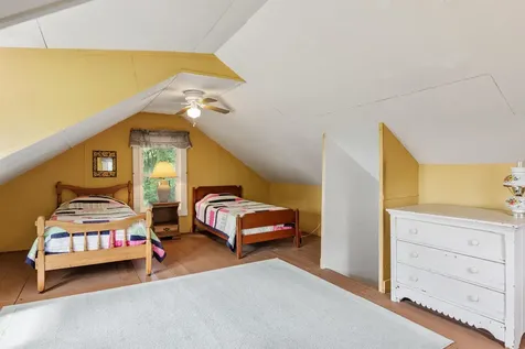 66 The Pines North Georgia VT 05478