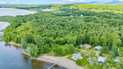 66 The Pines North Georgia VT 05478