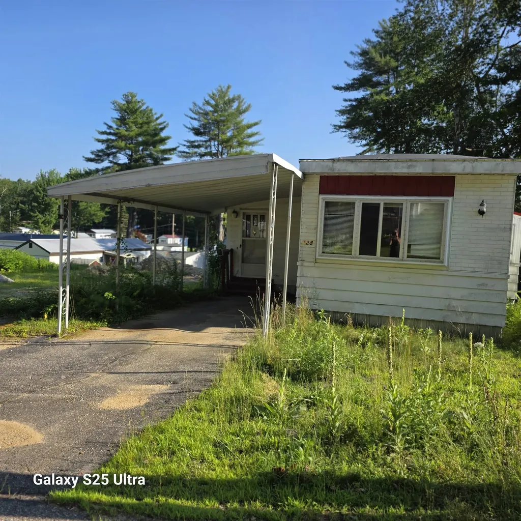9 Sargent Place Gilford NH 03249