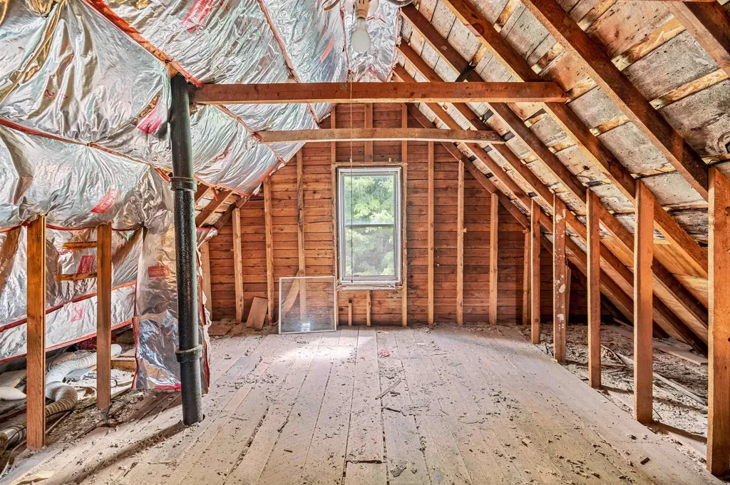 2102 Paine Turnpike South Berlin VT 05641