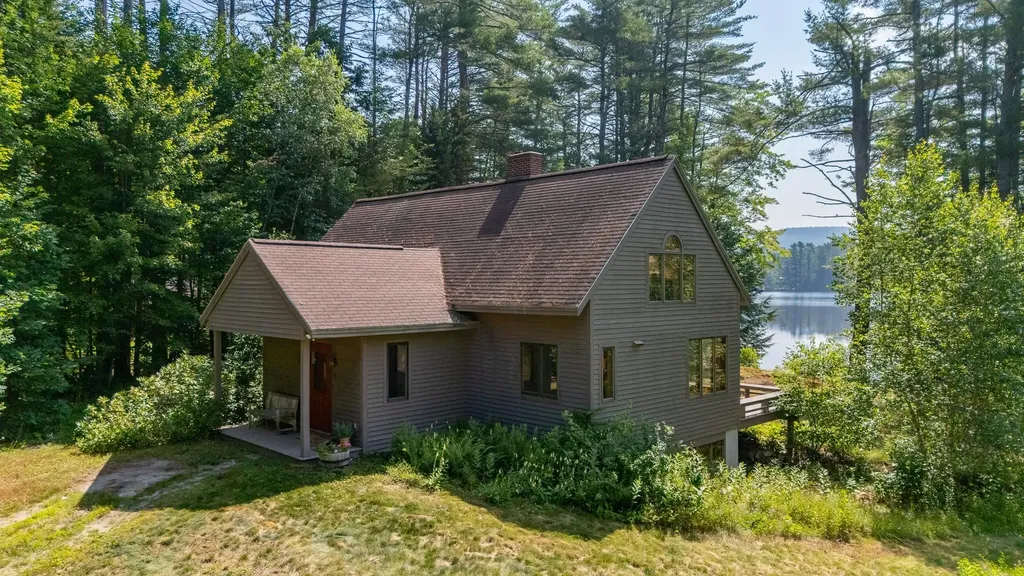 18 Woodland Lane Wilmot NH 03287