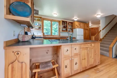 18 Woodland Lane Wilmot NH 03287