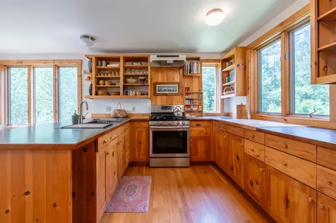 18 Woodland Lane Wilmot NH 03287