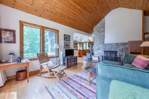 18 Woodland Lane Wilmot NH 03287