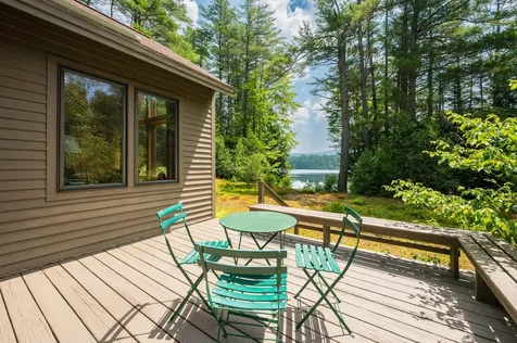 18 Woodland Lane Wilmot NH 03287