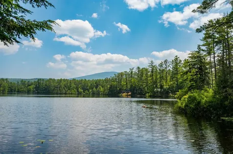 18 Woodland Lane Wilmot NH 03287