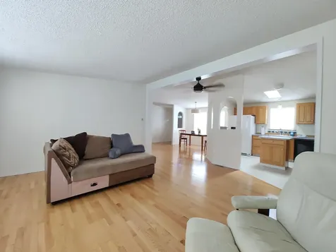 44 Hawaii Lane Rochester NH 03867