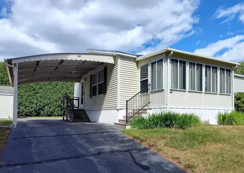 44 Hawaii Lane Rochester NH 03867