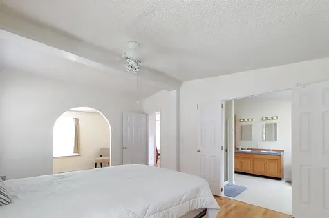 44 Hawaii Lane Rochester NH 03867
