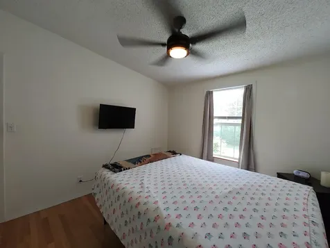 44 Hawaii Lane Rochester NH 03867