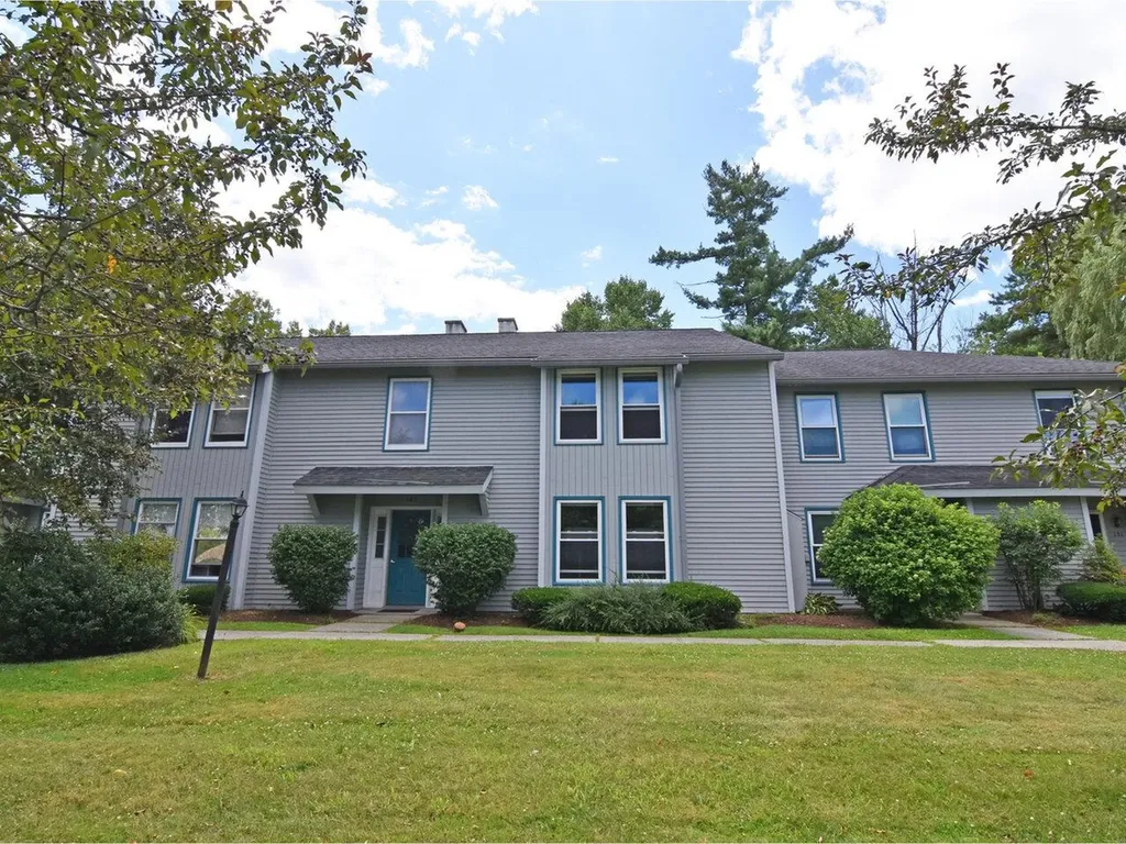 141 Ledgewood Circle Burlington VT 05401