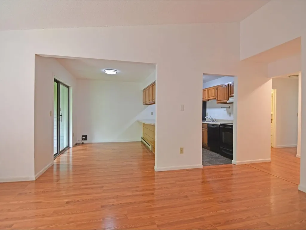 141 Ledgewood Circle Burlington VT 05401