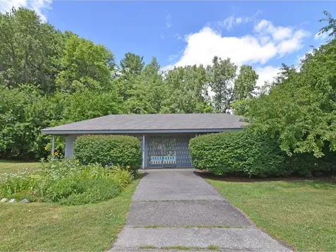 141 Ledgewood Circle Burlington VT 05401