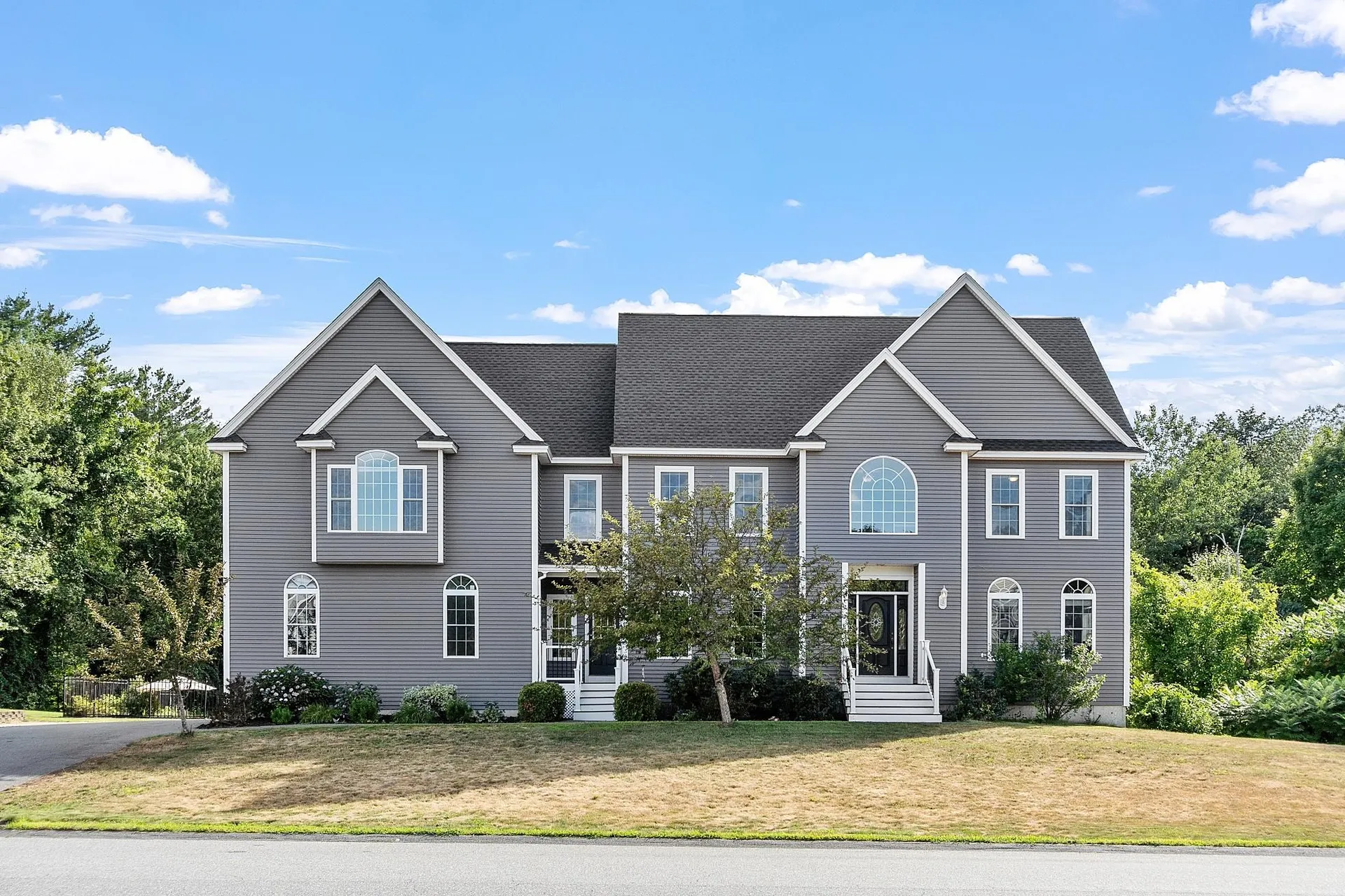 13 Silver Brook Road Salem NH 03079