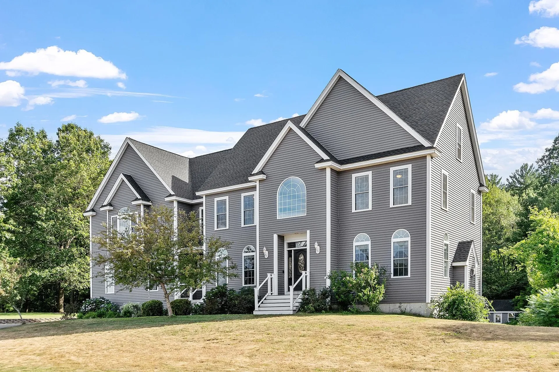 13 Silver Brook Road Salem NH 03079