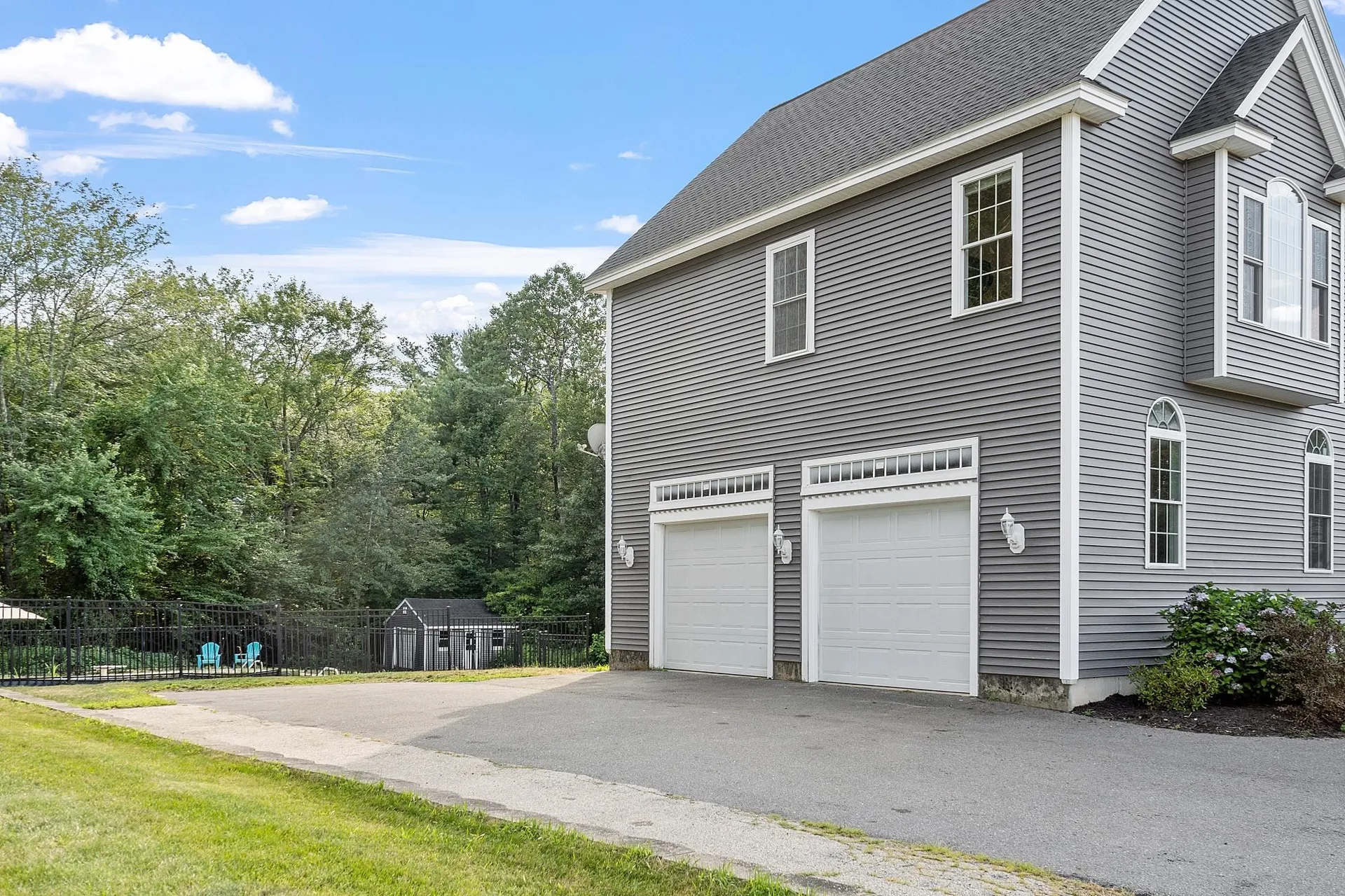 13 Silver Brook Road Salem NH 03079