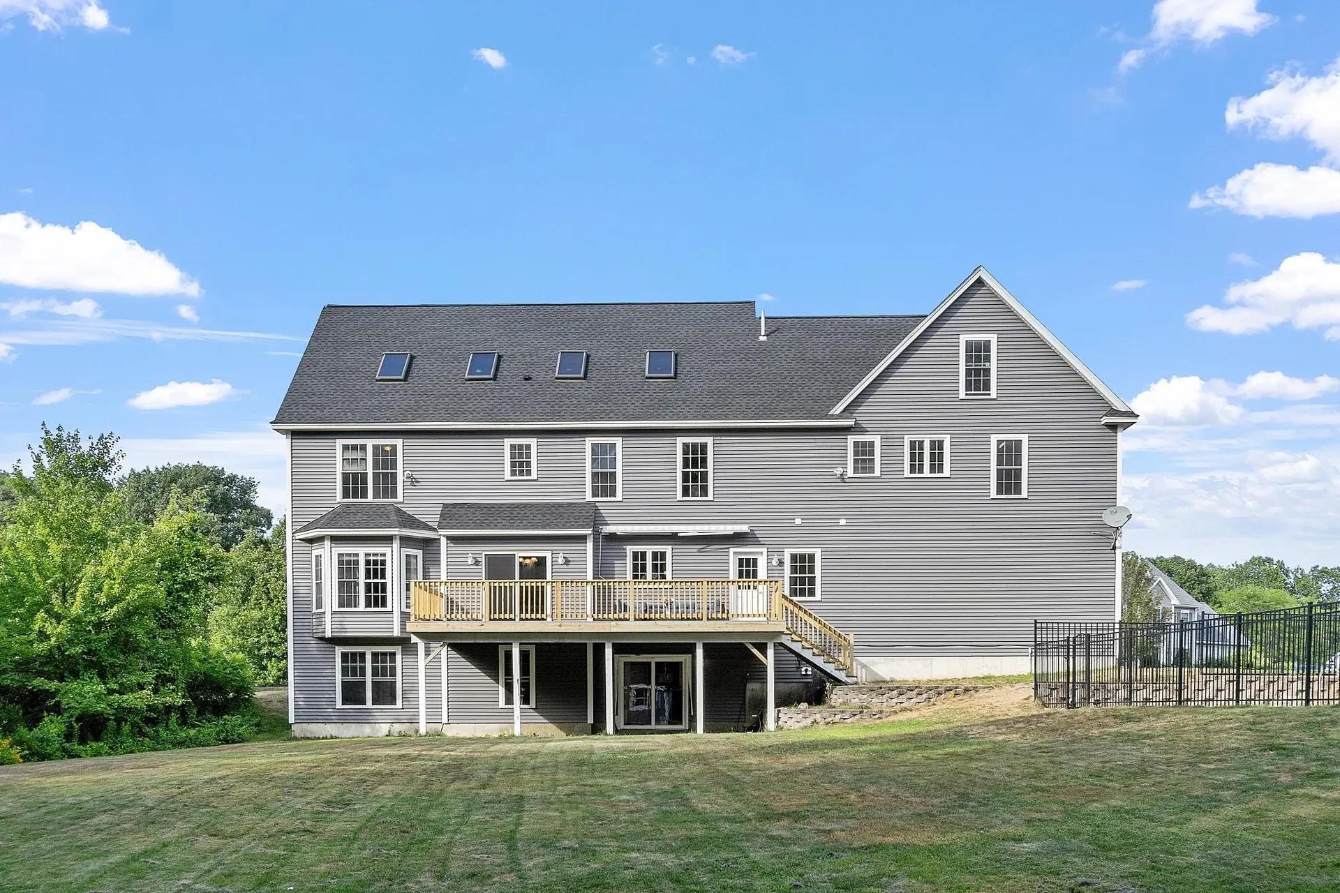 13 Silver Brook Road Salem NH 03079