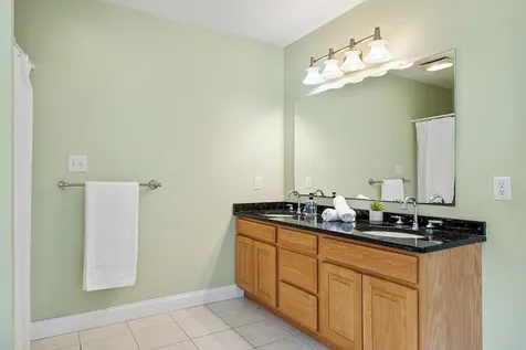 13 Silver Brook Road Salem NH 03079