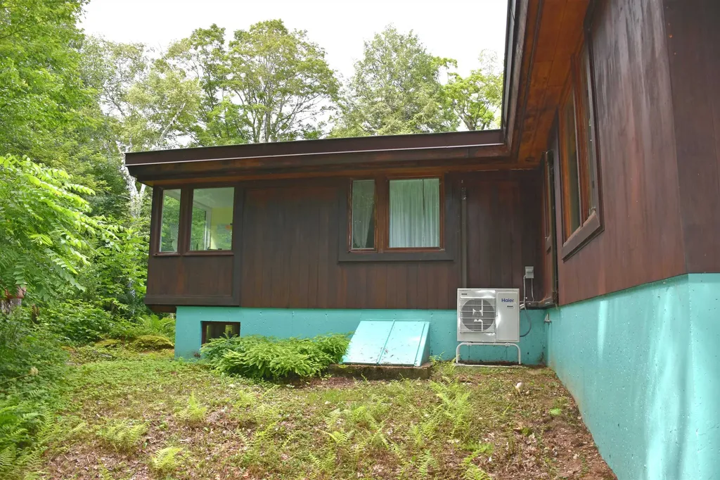 26 Woodland Drive Barre City VT 05641