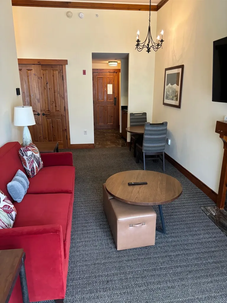 7412 Mountain Road Stowe VT 05672