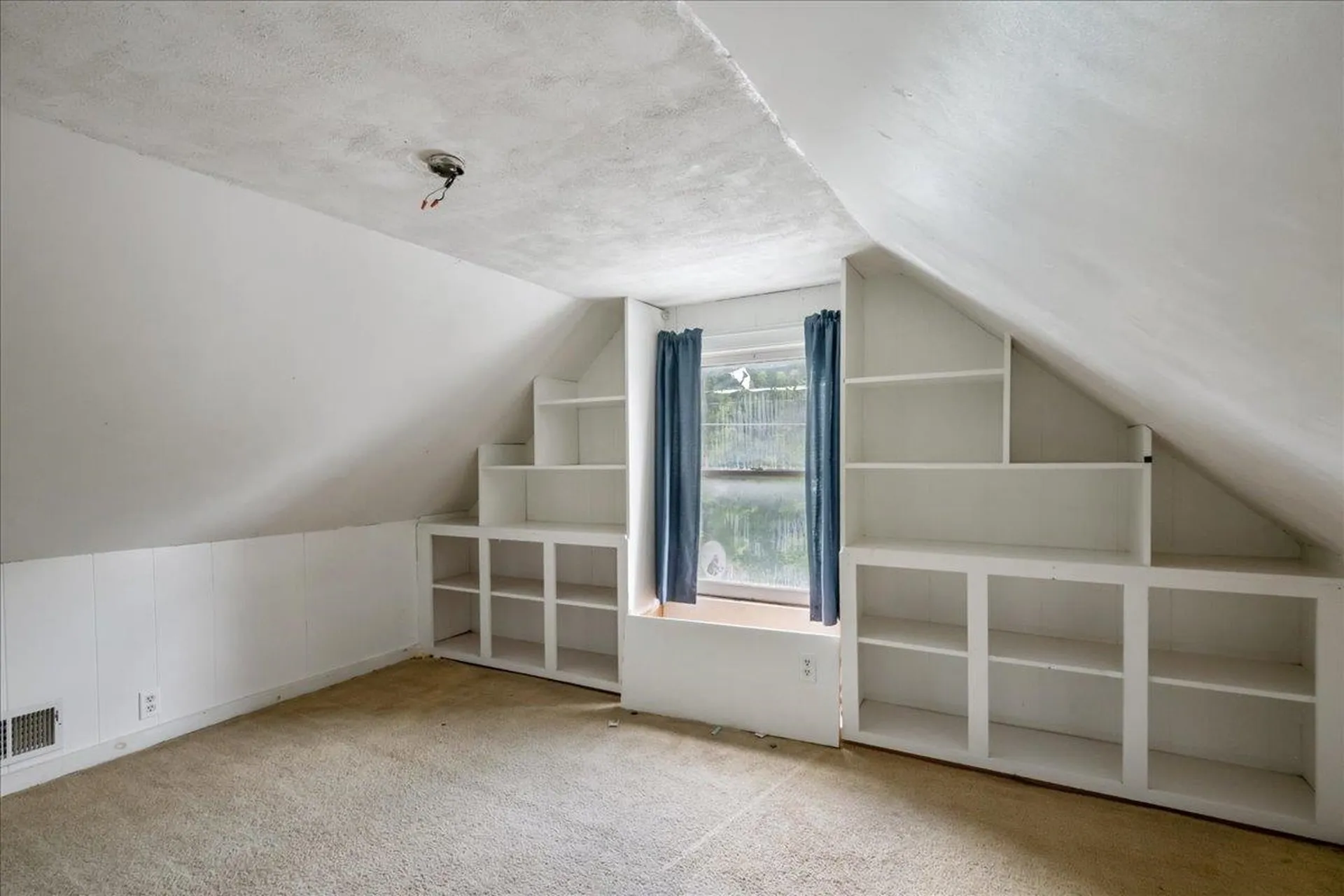 23 Hanna Road Highgate VT 05459