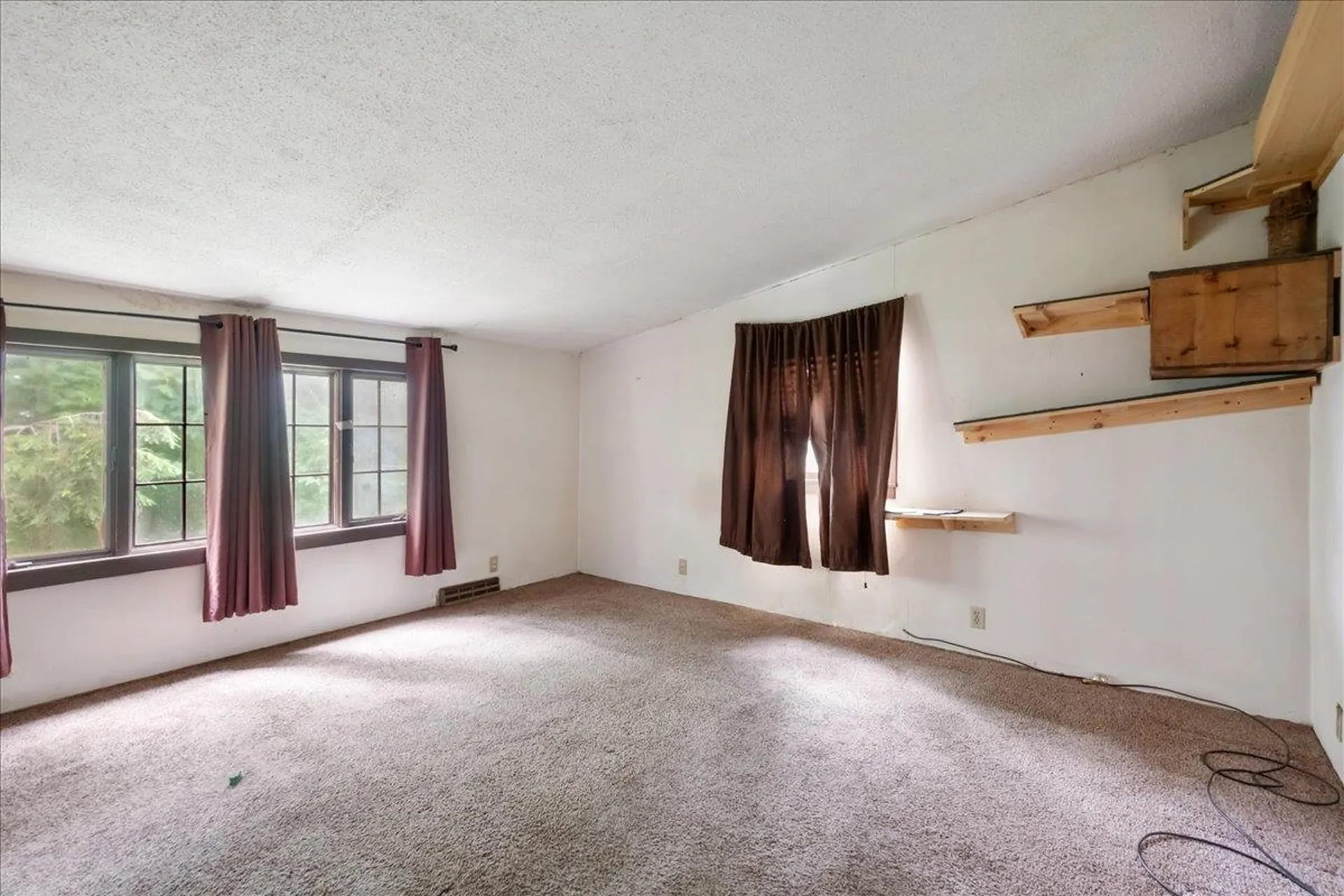 23 Hanna Road Highgate VT 05459