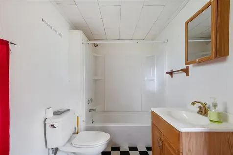 23 Hanna Road Highgate VT 05459