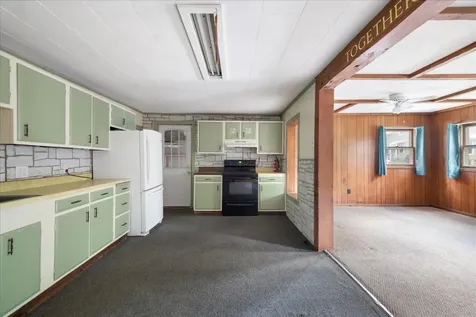 23 Hanna Road Highgate VT 05459