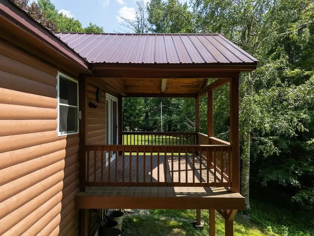 1031 Cherry Valley Road Gilford NH 03249
