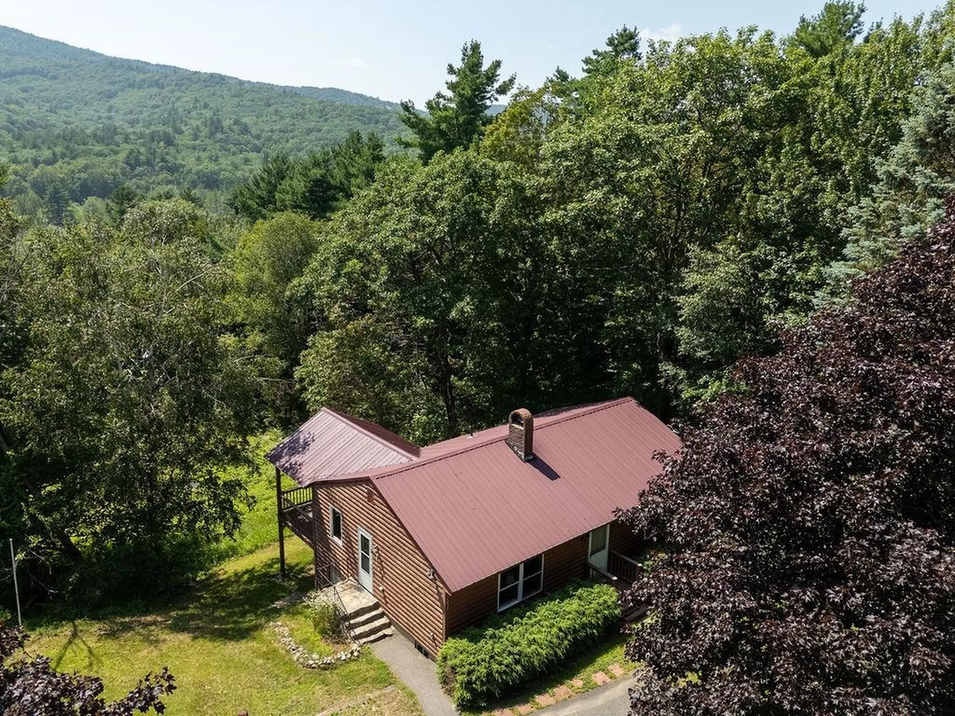 1031 Cherry Valley Road Gilford NH 03249
