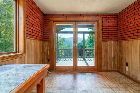 1031 Cherry Valley Road Gilford NH 03249