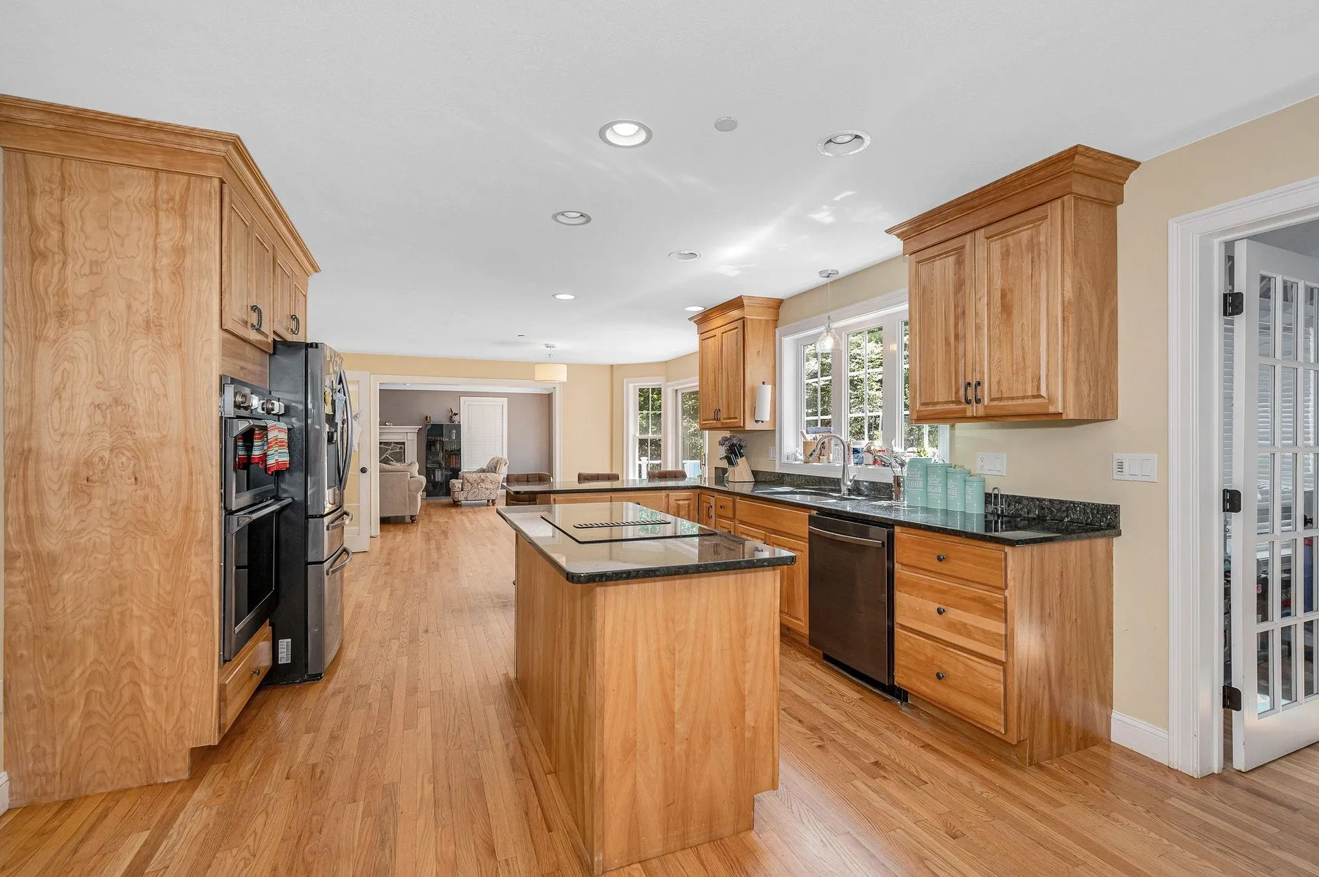7 Oak Ridge Drive Atkinson NH 03811