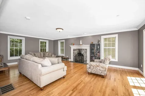 7 Oak Ridge Drive Atkinson NH 03811
