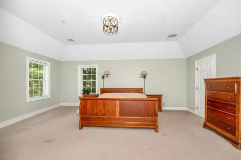 7 Oak Ridge Drive Atkinson NH 03811
