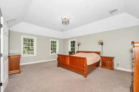 7 Oak Ridge Drive Atkinson NH 03811