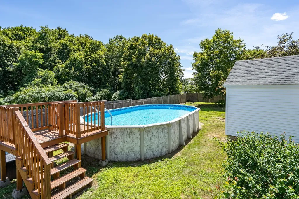 19 Pleasant Street Merrimack NH 03054