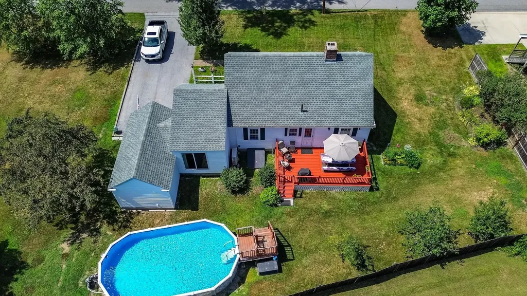 19 Pleasant Street Merrimack NH 03054