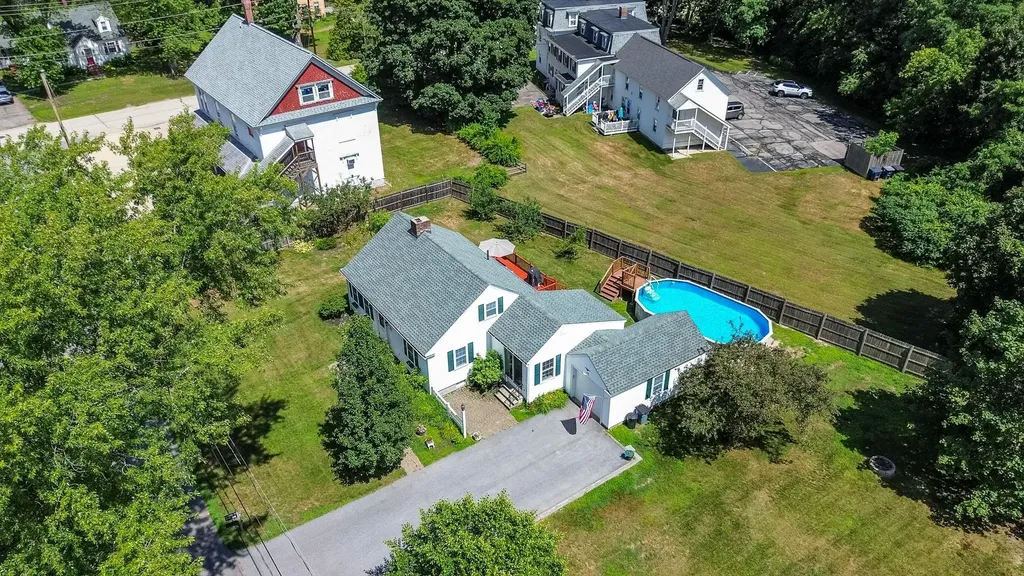 19 Pleasant Street Merrimack NH 03054