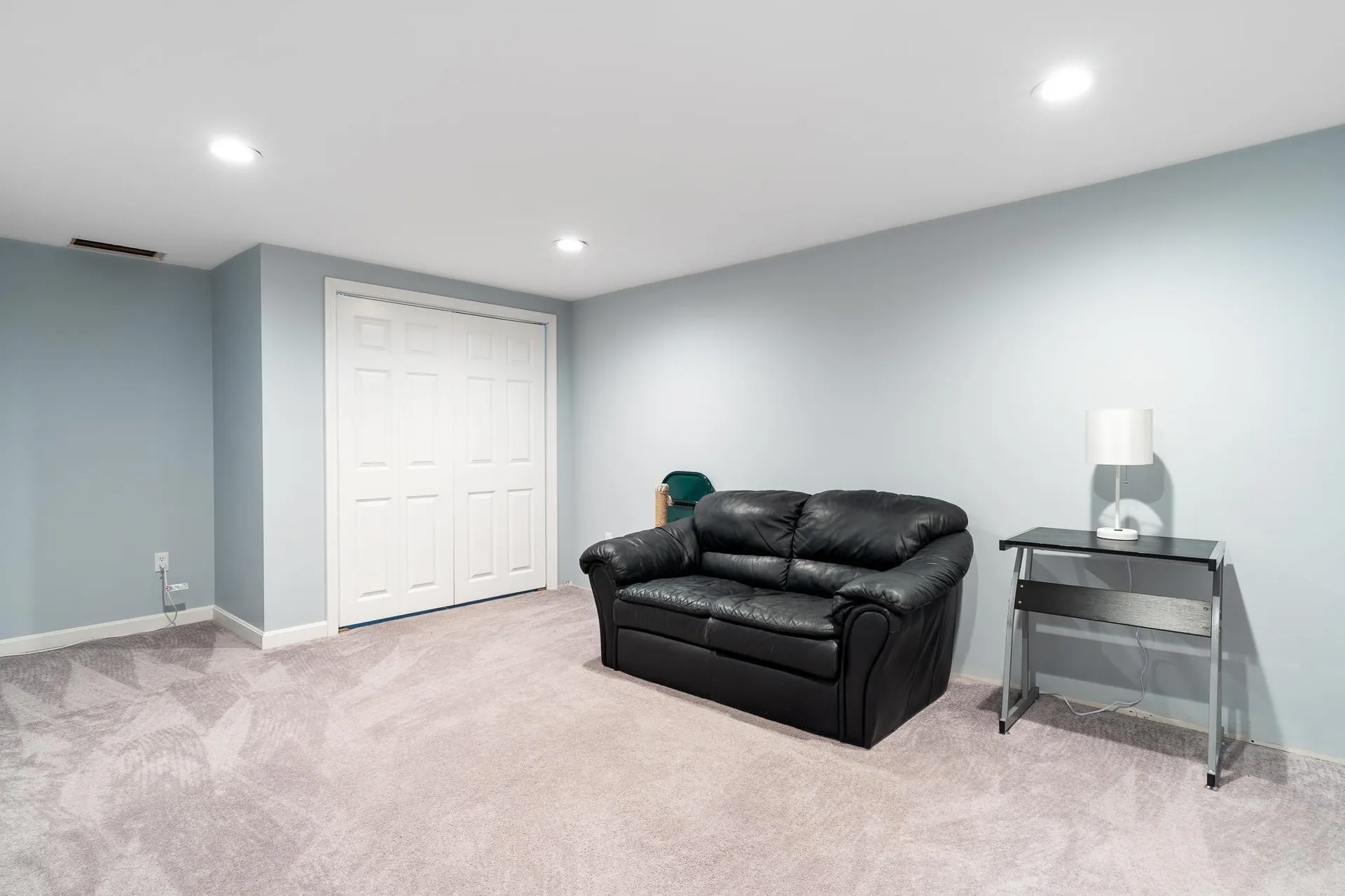 19 Pleasant Street Merrimack NH 03054